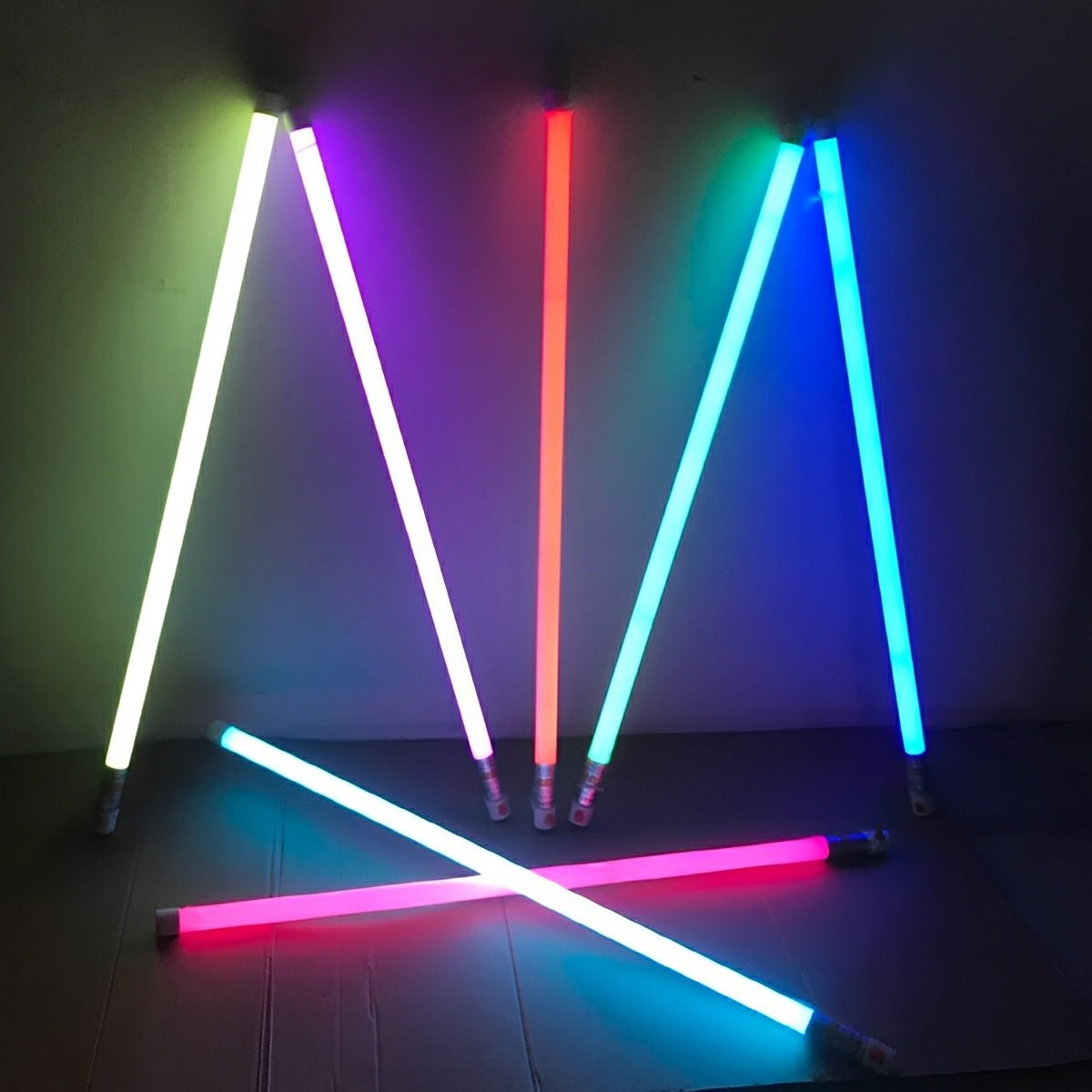 360° LED Tube Handheld Wireless Light Stick Atmosphere Light Rechargeable