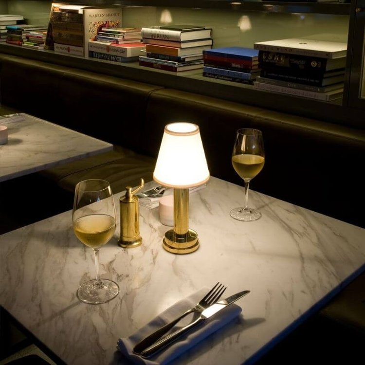 Table light modern design