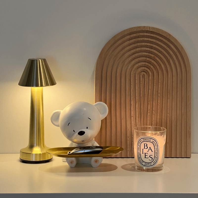 minimalist night lamp