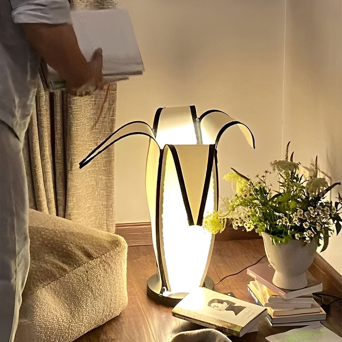 Modern Banana Design Plug In LED Floor Lamp Art Decor