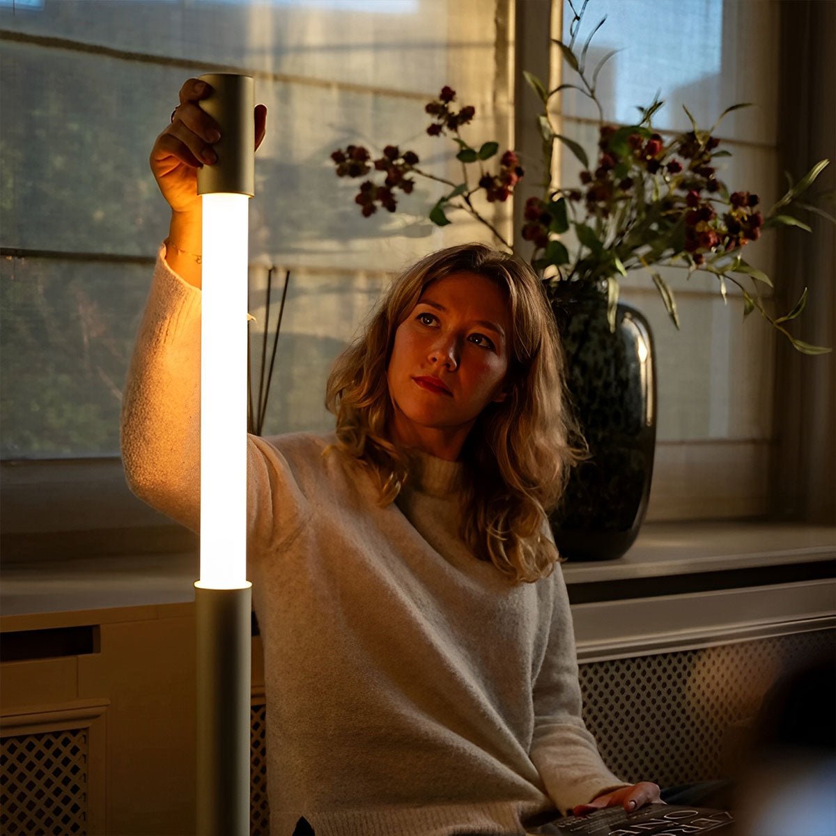 Modern Minimalist Liftable LED Floor Lamp