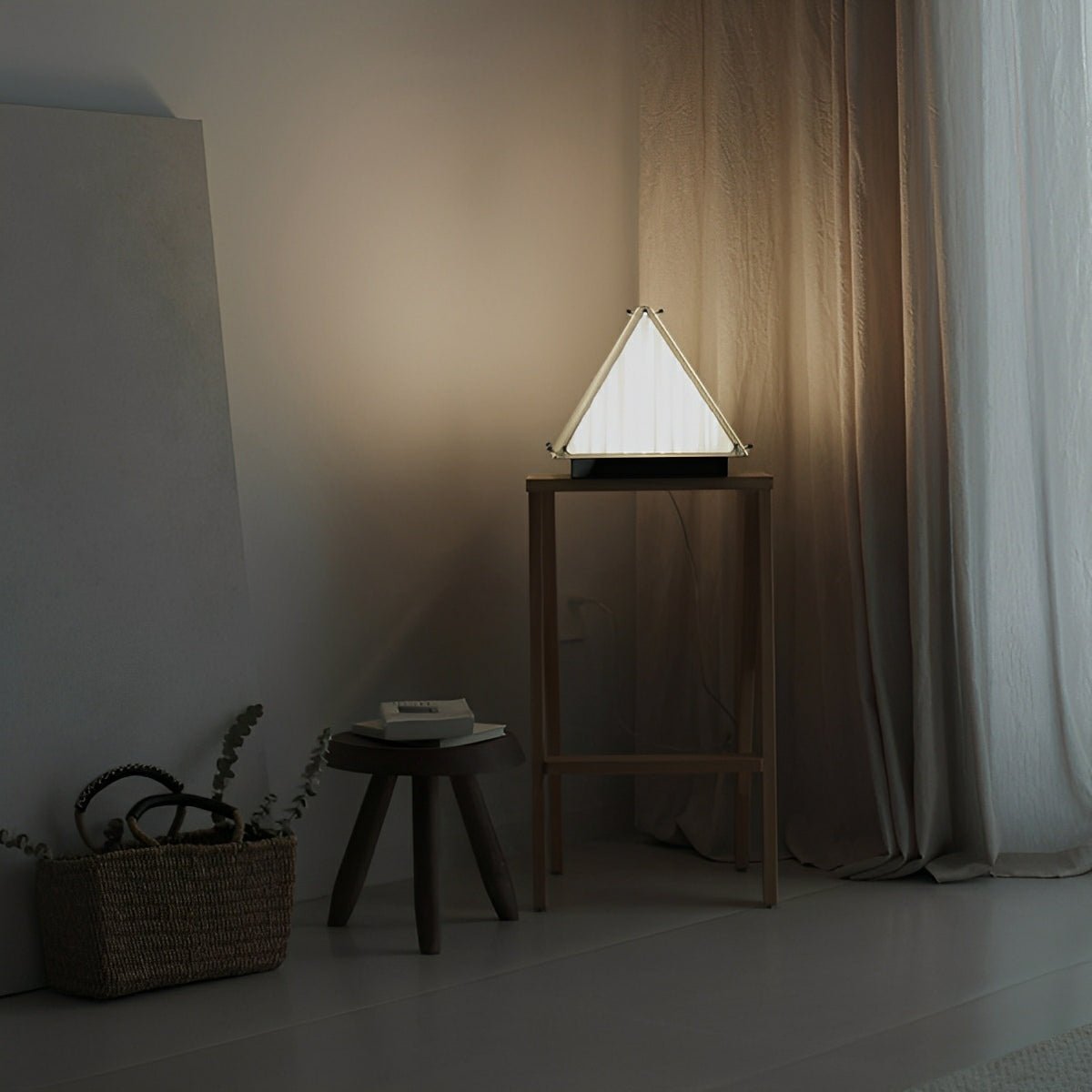 Modern Minimalist Pyramid Dimmable LED Table Lamp