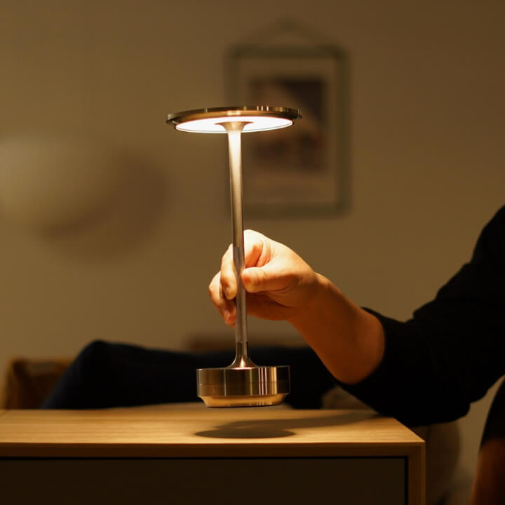 movable modern table lamp