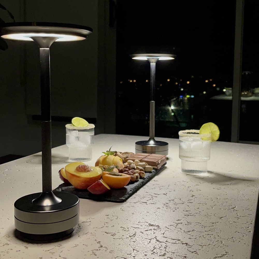 silver thin stem lamp