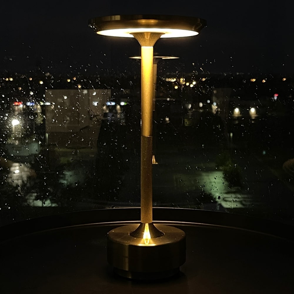 thin stem lamps