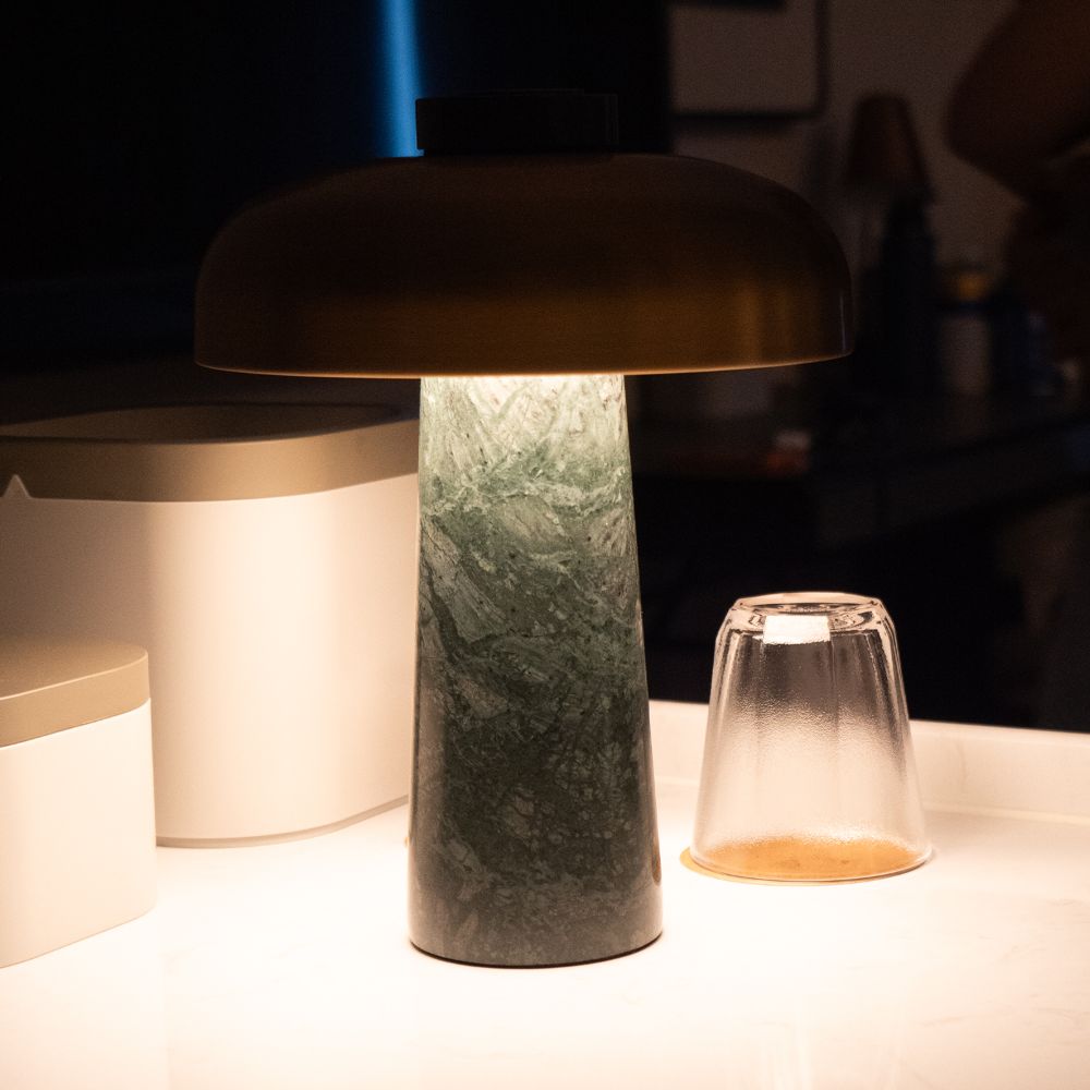 Bedroom lamps