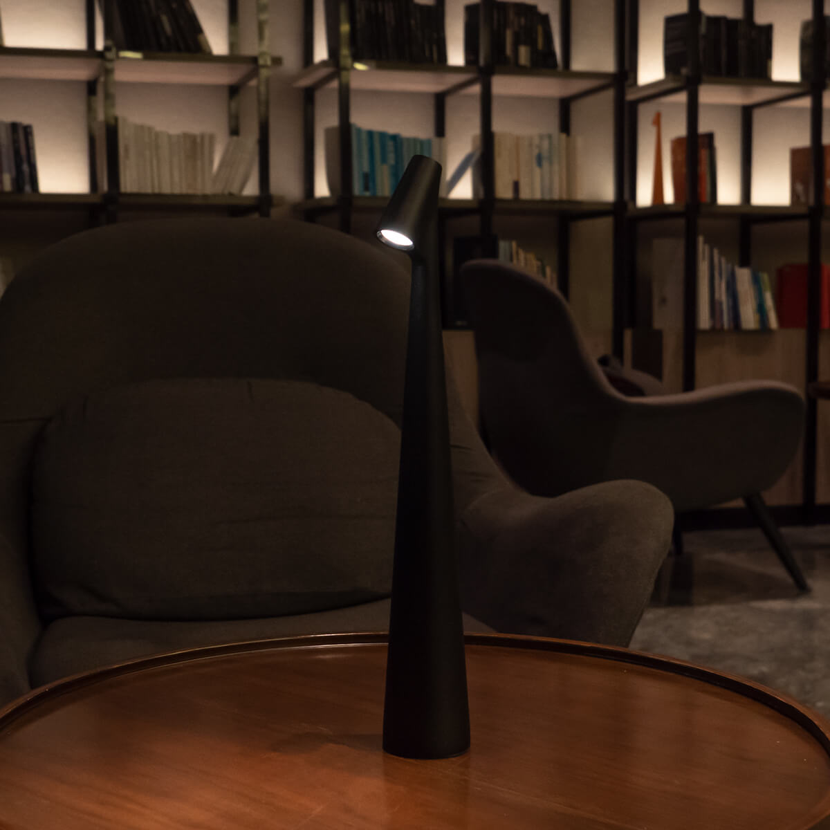 charcoal sleek table lamp