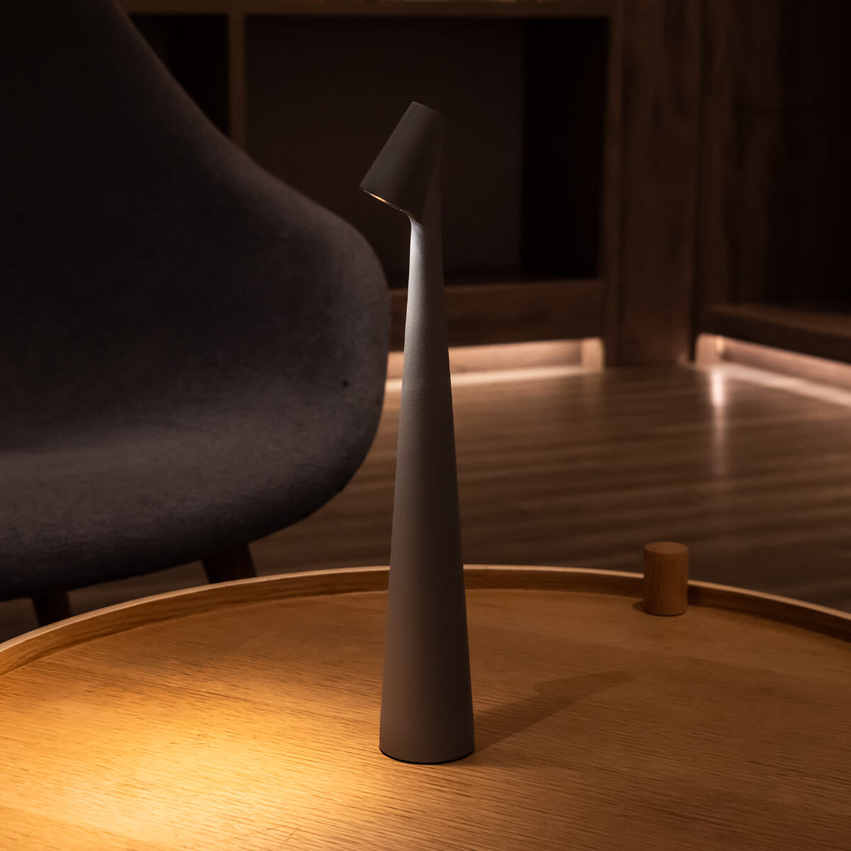 grey sleek table lamp